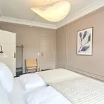 Apartment Stylish Spacious W 3br In