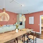 Apartment Stylish Spacious W 3br In *