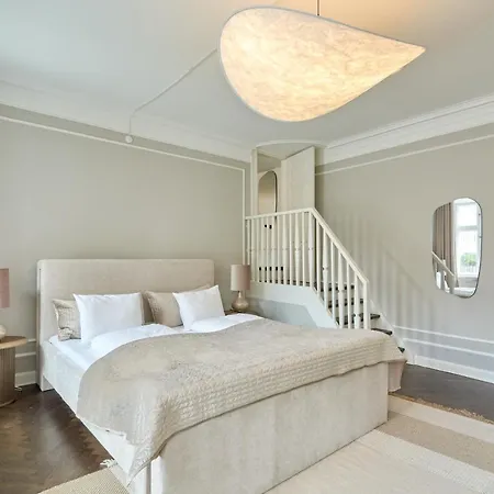 Stylish Spacious W 3br In Appartement