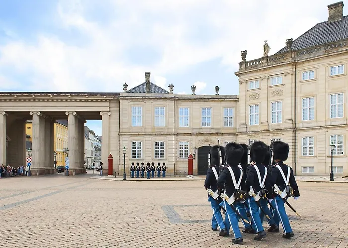 Stylish Spacious W 3br In Lägenhet Köpenhamn