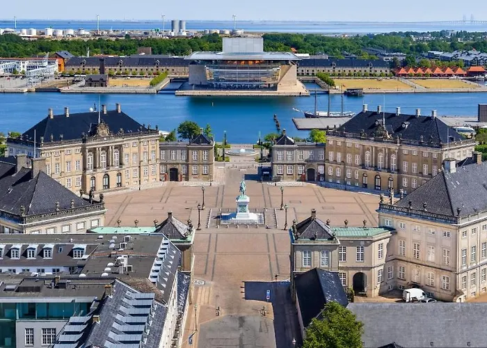 Stylish Spacious W 3br In Lägenhet Köpenhamn