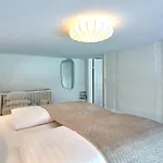 Stylish Spacious W 3br In アパート *