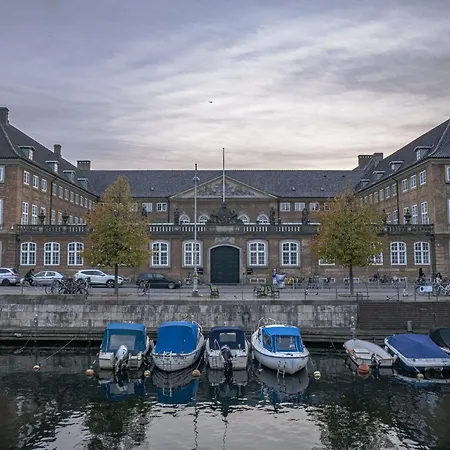 Stylish Spacious Apartment W 3Br In Copenhagen City * Copenhagen