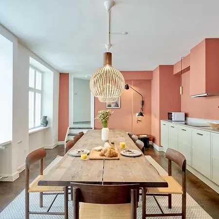 Stylish Spacious Apartment W 3Br In Copenhagen City