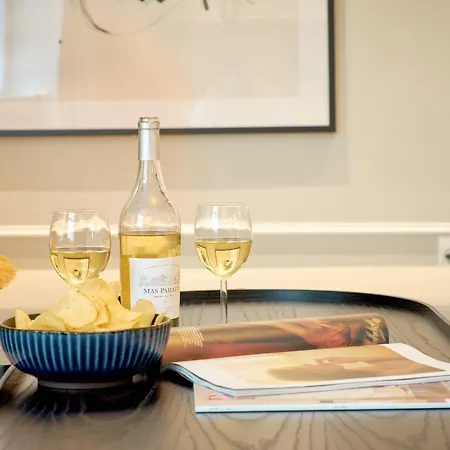 Stylish Spacious Apartment W 3Br In Copenhagen City * Copenhagen